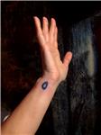 nazar-boncugu-dovmesi---amulet-evil-eye-blue-bead-tattoo