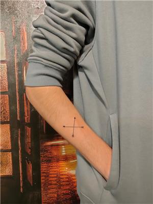 capraz-oklar-dovmesi---cross-arrow-tattoo