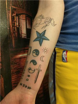minimal-kilic-gunes-ay-sembolleri-dovme---minimal-sword-sun-moon-tattoo