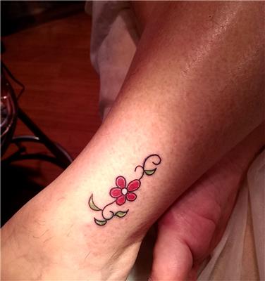 ayak-bilegine-cicek-dovmesi---flower-tattoos