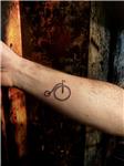 kalem-ve-bisiklet-dovmesi---pen-and-bicycle-tattoo-