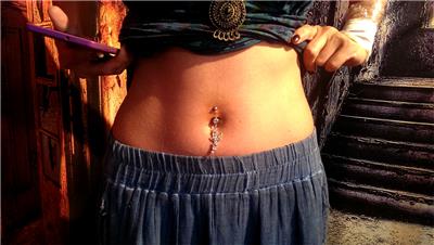 sallantili-peri-melek-gobek-piercing---navel-fairy-piercing