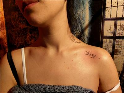 sarp-omuza-isim-dovmesi---name-tattoos