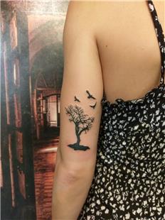 sim Dvmesi zerini Aa ve Kular Dvmesi ile Kapatma almas / Name Tattoo Cover Up With Tree and Birds
