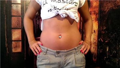 fil-seklinde-gobek-piercing---elephant-belly-button-navel-piercing