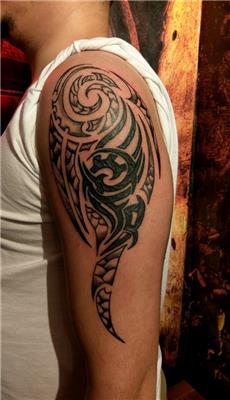 tribal-maori-kol-dovmesi-buyutme-calismasi---tribal-maori-arm-tattoo