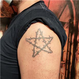 Dikenli Tel Yldz Dvmesi / Barbed Wire Star Tattoo