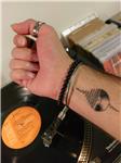 elvis-presley-imzasi-ve-ses-dalgasi-plak-dovmesi---elvis-presley-signature-and-sound-wave-vinyl-record-tattoo