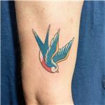 old-school-kirlangic-dovmesi---old-school-swallow-tattoo