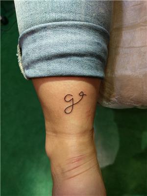 g-harfi-ve-kalp-dovmesi---letter-and-heart-tattoo