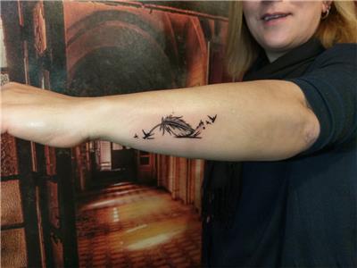 tuy-ve-kuslar-dovmesi---feather-and-birds-tattoo