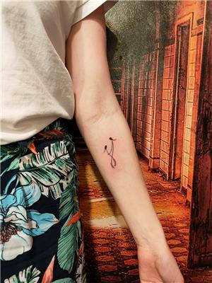 anne-kiz-sonsuzluk-dovmesi---mom-and-daughter-infinity-tattoo