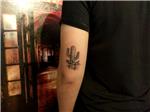 kaktus-ve-cicekler-dovmesi---old-school-cactus-and-flowers-tattoo