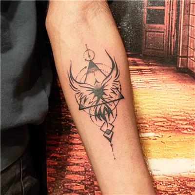 anka-ve-ucgen-dovmesi---phoenix-and-triangle-tattoo