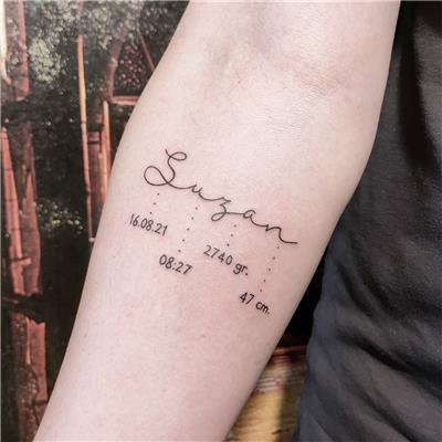 suzan-isim-ve-dogum-bilgileri-dovmesi---baby-name-and-info-tattoo