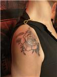 omuza-gul-dovmesi---rose-tattoo-on-shoulder