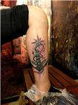 deniz-feneri-ve-capa-dovmesi-pusula-ve-kuslar-ile-yenileme-calismasi---lighthouse-and-anchor-renewal-compass-birds-cover-up-tattoo