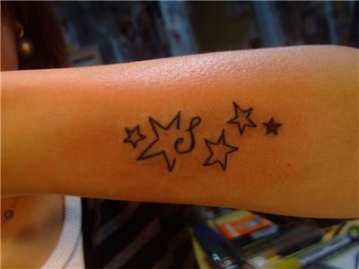 yildizlar-ve-s-harfi-dovmesi---star-tattoos