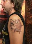 kopek-baligi-ve-dumen-dovmesi---shark-and-rudder-tattoo