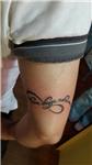 sonsuzluk-isareti-icine-uc-isim-dovmesi---infinity-name-tattoos