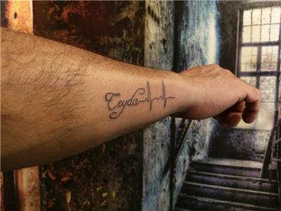 ceyda-isim-sonsuzluk-ve-kalp-ritmi-dovmesi---name-infinity-and-heartbeat-tattoo