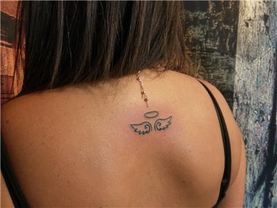 sembolik-melek-kanadi-ve-hare-dovmesi---angel-wings-halo-tattoo