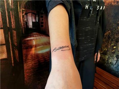 k-ataturk-imza-dovmesi---k-ataturk-signature-tattoo