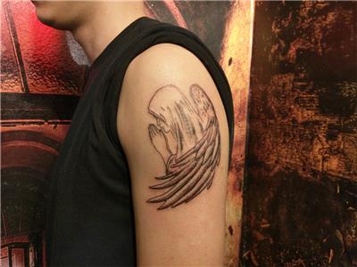 dua-eden-melek-dovmesi---praying-angel-tattoo