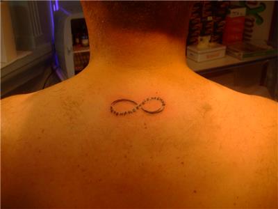 isimler-ve-sonsuzluk-isareti-dovmesi---names-and-infinity-tattoo