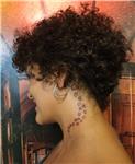 boyuna-yildizlar-dovmesi---star-tattoos-on-neck