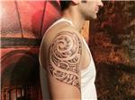 spiral-helezon-salyangoz-kabugu-fosili-dovmesi---spiral-snail-fossil-tattoo