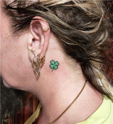 4-yaprakli-renkli-yonca-dovmesi---4-leaf-coloured-clover-tattoos