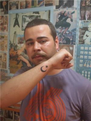 ay-yildiz-turk-bayragi-dovmesi---moon-star-turkish-flag-tattoo