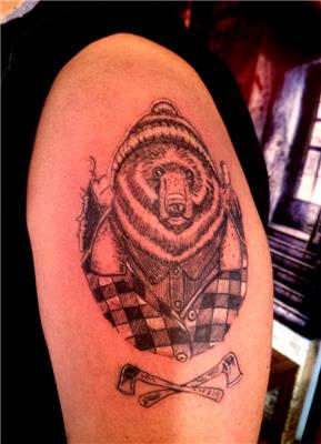 oduncu-ayi-dovmesi---lumberjack-bear-tattoo