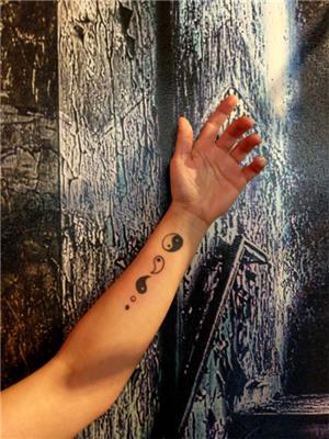 yin-yang-dovmesi-duzeltme-calismasi---yin-yang-tattoo-cover-up-tattoo