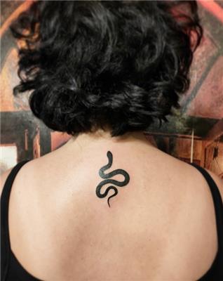yilan-dovmesi---snake-tattoo