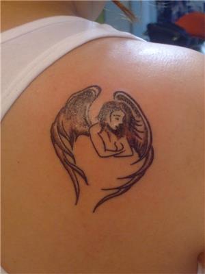 omuza-melek-dovmesi---angel-tattoos