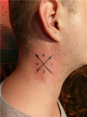 boyuna-oklar-ve-pusula-dovmesi---arrows-and-compass-tattoo-on-neck