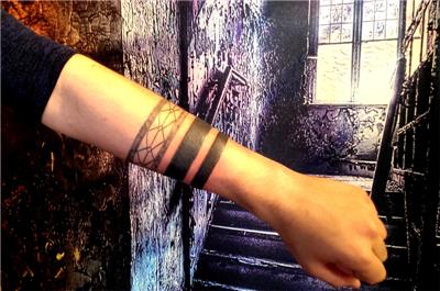 serit-bant-kol-dovmeleri---arm-band-tattoo