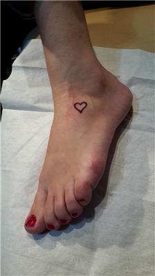 ayak-uzerine-kalp-dovmesi---heart-tattoo-on-foot