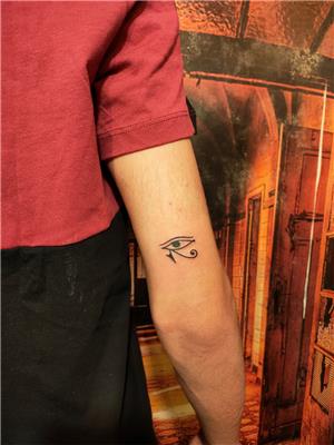 horus-un-gozu-dovmesi---horus-eye-tattoo