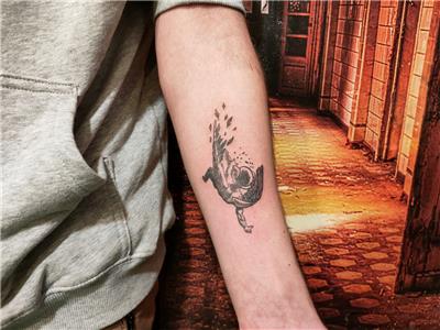 ikarus-un-dususu-dovmesi---the-fall-of-icarus-tattoo