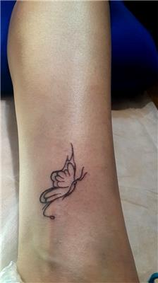 minimal-kelebek-dovmesi---minimal-butterfly-tattoo