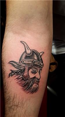 viking-dovmesi---viking-tattoo