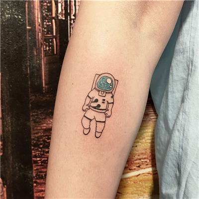 astronot-dovmesi---astronaut-tattoo