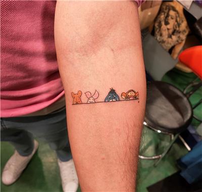 winnie-the-pooh-dovmesi---winnie-the-pooh-cartoon-characters-tattoo