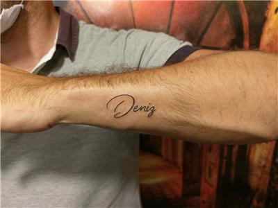 bilege-deniz-isim-dovmesi---name-tattoos