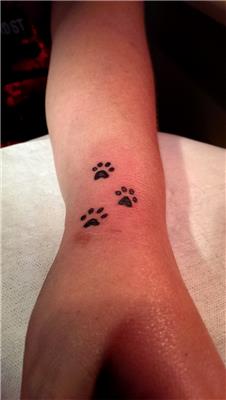 pati-dovmesi---paw-tattoo