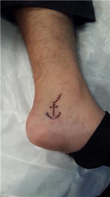 capa-ve-dumen-dovmeleri---anchor-and-rudder-tattoo