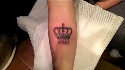 tac-dovmesi-roma-rakami-22-xxii-dovmesi---crown-tattoo-